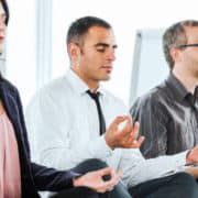 Le smart working et la méditation : quand les sociétés passent à un mode de travail plus sain Le smart working et la méditation : quand les sociétés passent à un mode de travail plus sain